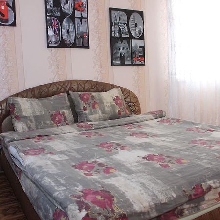 Apartment On Kursova 3A Bila Tserkva Exterior foto
